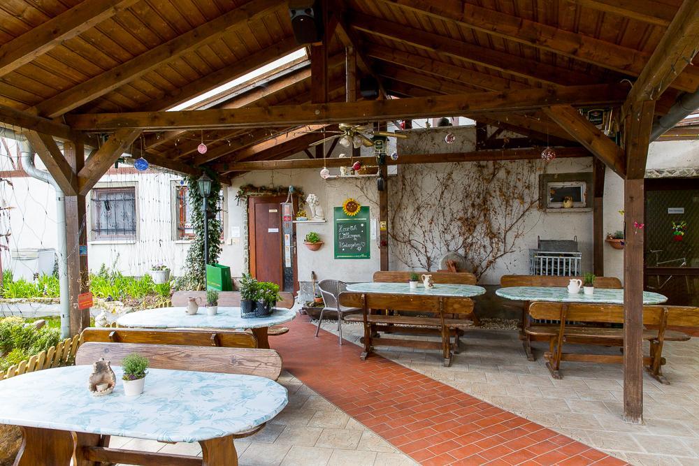 Kraeuterhotel Garni Zur Klostergrotte Nohra  ภายนอก รูปภาพ